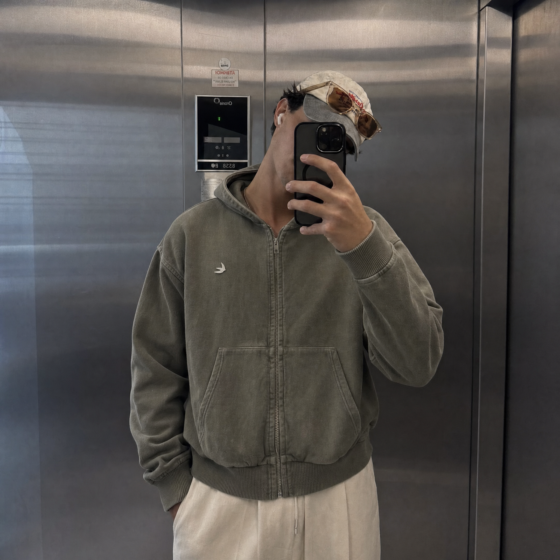 Oversized Zip - Signature-3