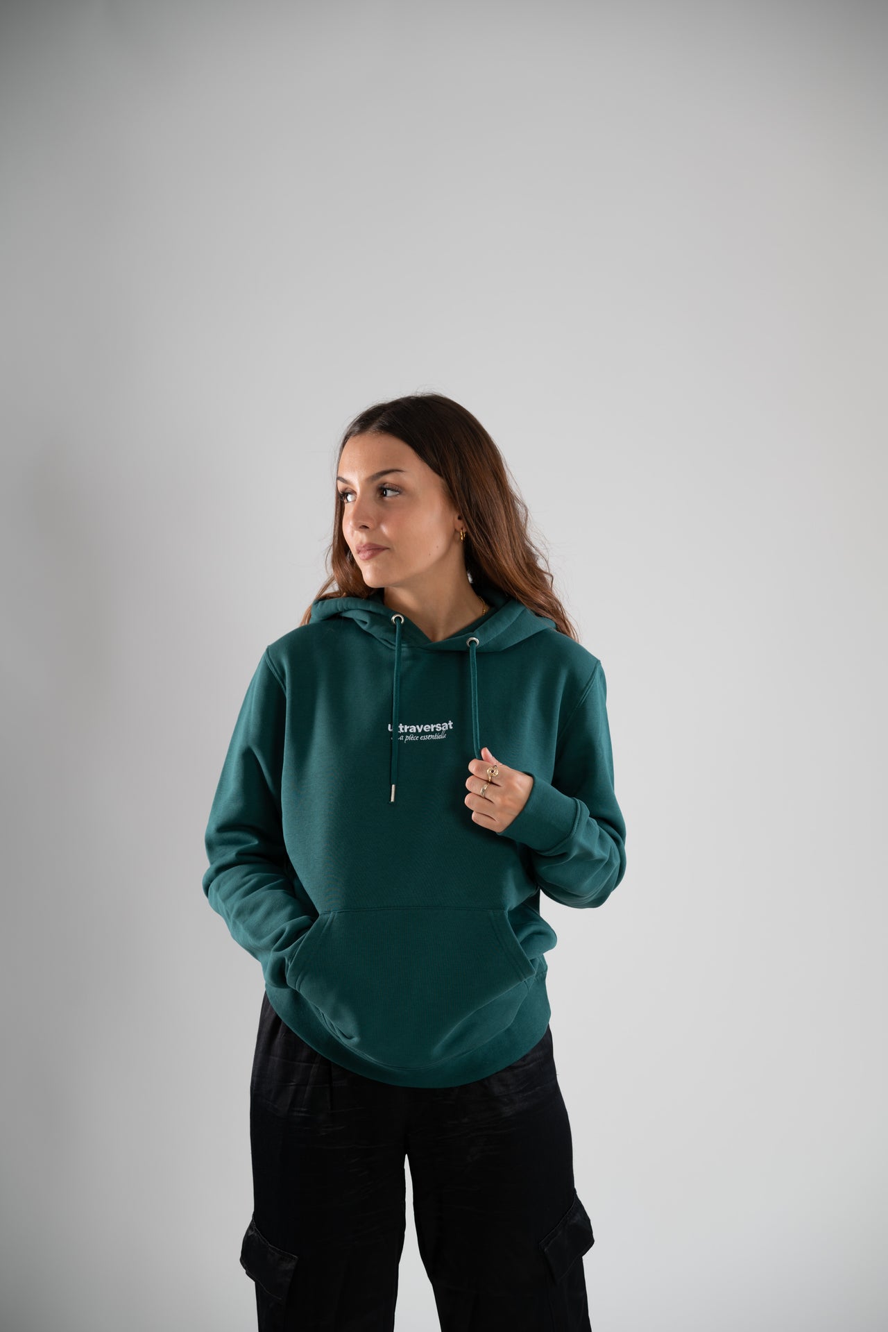 Le sweatshirt Brodé "La pièce essentielle"