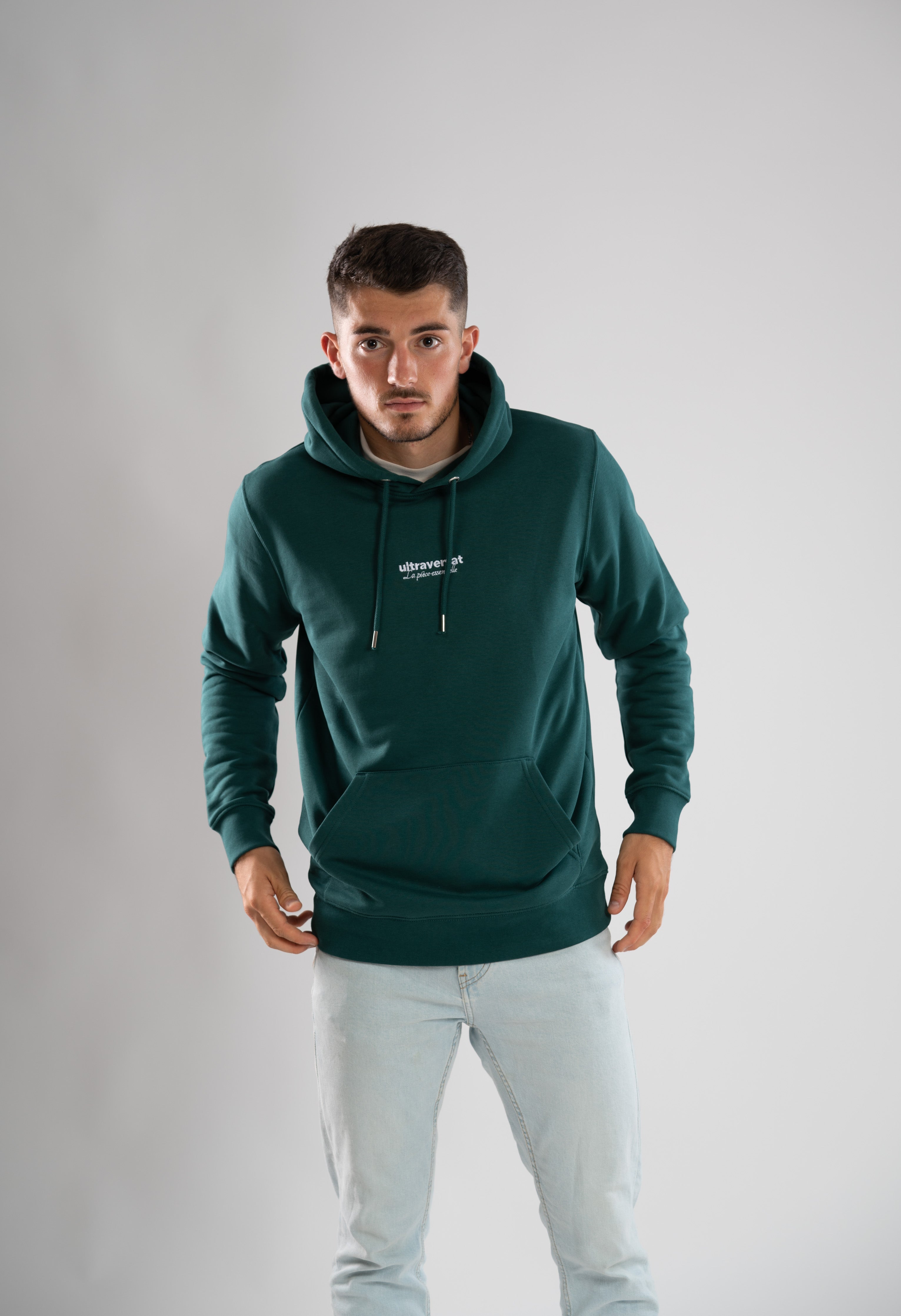 Le sweatshirt Brodé "La pièce essentielle"-3
